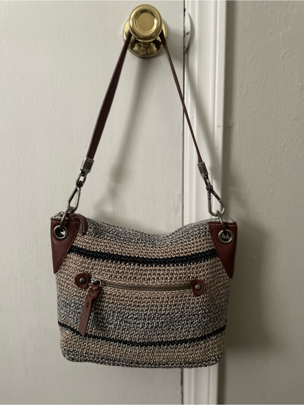 Woven Straw Crossbody Bag with Brown Trim